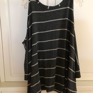 Light Knit Cut Out Sleeves